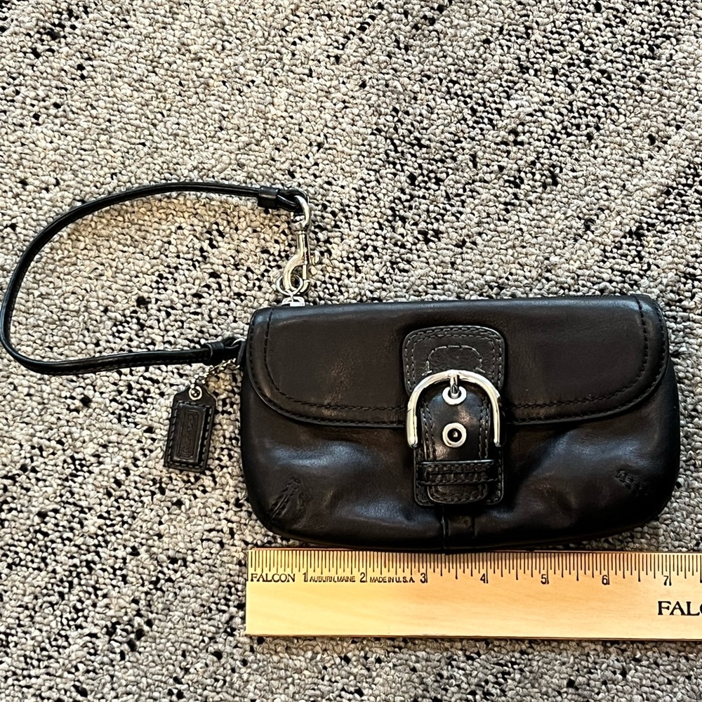 Y2K Vintage black leather Coach Soho mini pouch wristlet - Picture 2 of 9